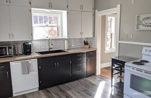 Laramie House | The Lewis House-Upper Level-A peaceful spot!