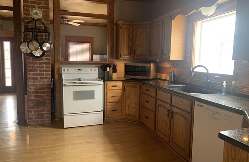 Great Bend House | The Monroe House