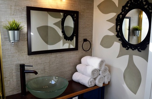 Spring Valley Condo | The NOT So Tiny "TINY HOUSE."