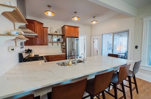 St. Marys House | The Palmer-Across from the Armory-1 block to Main Street-best amenities in STM