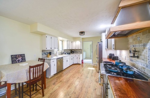 Grand Island House | The Reunion Ranch - Calm & Restful Home Central NE