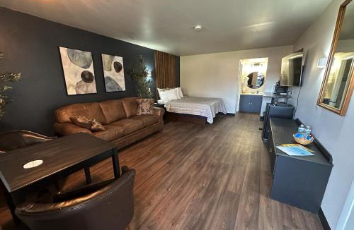 Coshocton Hotel | The Roscoe