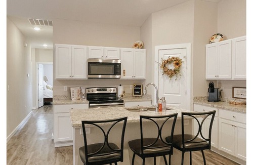 Goddard House | The Sunflower: A bright, joyful stay on the edge of Wichita