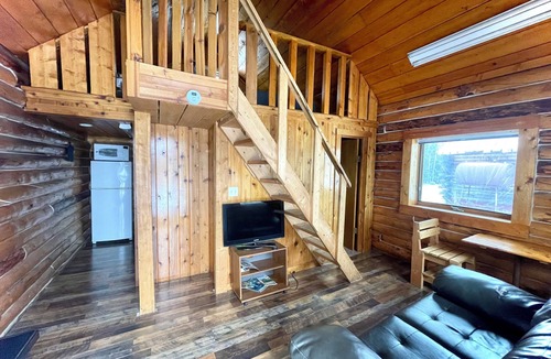 Deltana Cabin | The Wolf Waystation — Rustic Cabin with Sauna