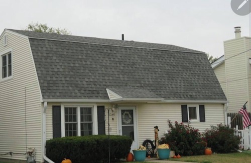 Council Bluffs House | This house is seven minutes to the college world series games.