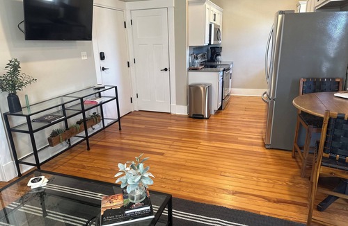 Manhattan Apartment | Thompson House #3-Overlooking City Park. Walk to Campus, Aggieville & Downtown