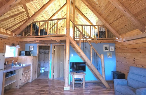 Rapid City Cabin | Trails End #6 at Rustic Ridge
