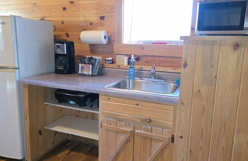 Rapid City Cabin | Trails End #6 at Rustic Ridge