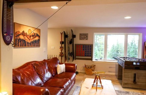 Alma House | Tranquil 3-bedroom cabin in wonderful Fairplay perfect for relaxing