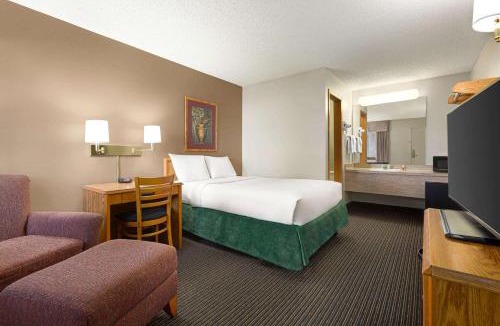 Wellington Hotel | Travelodge by Wyndham Wellington