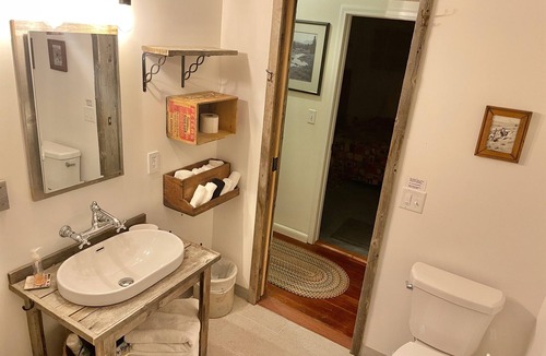 Saratoga House | Treasure Island Homestead - Rustic Charm Meets Riverfront Serenity