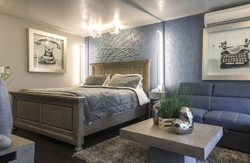 Downtown Park City Hotel | Treasure Mountain Inn - Junior Suite #40 - Cleaning fees included!