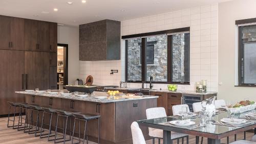 Old Town House | Triple 3 Lodge