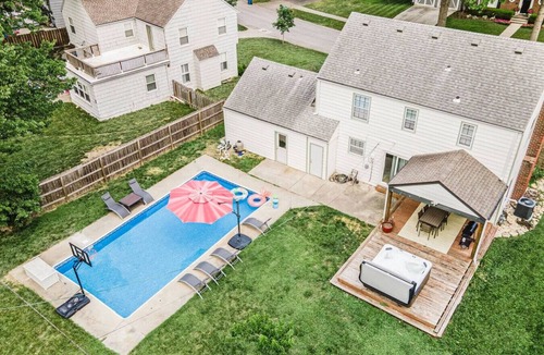 Prairie Village House | Tropical Hideaway: Hot Tub, Pool, Remodeled in Prairie Village