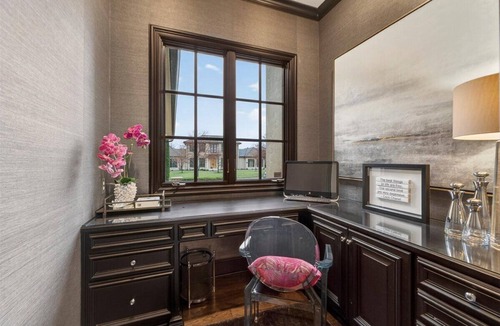 Leawood House | Turn-Key Luxury Soccer Entertainment Home in Kansas City