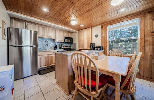 Estes Park Condo | Twin Owls View Mountain Home Near RMNP