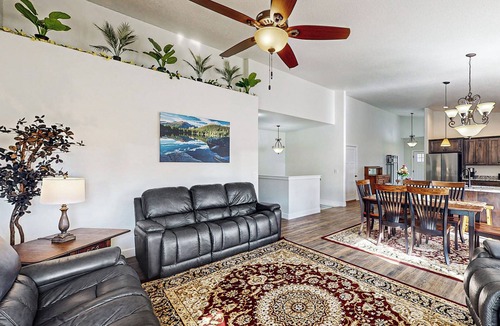 Rye House | 'Under the Rye Sky' New-Build Home Near Trails!