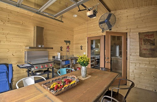 Lewis Cottage | Unique Cortez Family Getaway w/Mountain Views!