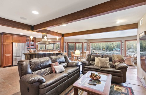 Post Falls House | Unwind at Riverfront Estate in Post Falls