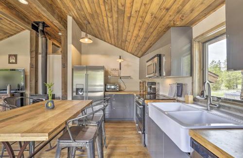 Tabernash House | Updated Cabin w/Hot Tub ~ 11 Mi to Winter Park!