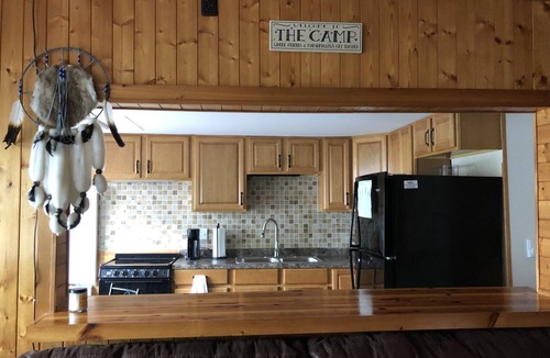 Town of Webb Cabin | Updated Camp- 5 min to Old Forge, 1st Lake views