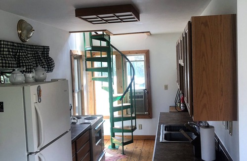 Haney House | Upper Place Vacation Cottage