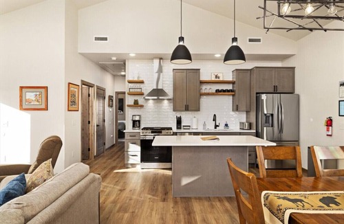 Red Lodge House | Upscale Mountain Retreat | Private Hot Tub