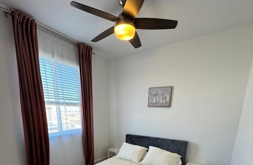 Watkins House | Uriah Haven, cozy Family-Friendly townhouse