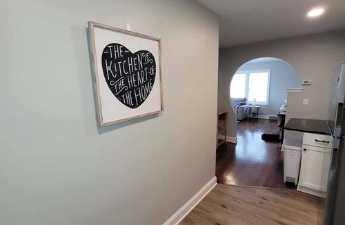 Joslyn Castle Apartment | Vintage Vibes, Modern Comfort Near UNMC