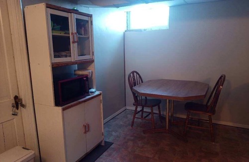 Norfolk Apartment | Walk in basement apartment - near downtown Norfolk