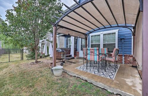 Afton House | Walk to Lake: Townhome w/Hot Tub in Afton!