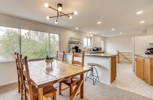 East Colorado Springs House | Walk to Palmer Park! Mtn-View Haven w/Deck & Yard