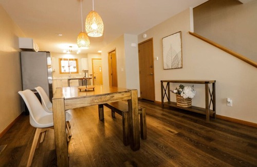 Lake Delton Condo | Waterfront Boho Retreat