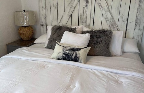 Joplin Hotel | Westport Inn
