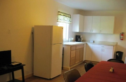 Ninilchik Bed & Breakfast | Whispering Winds Retreat B&B