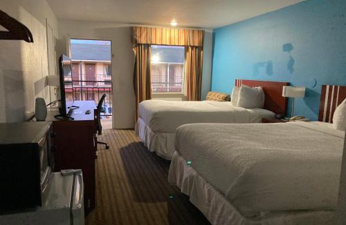Woodward Hotel | Woodward Inn & Suites
