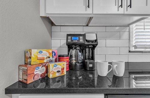 Blue Springs House | World Cup Stay 3BR Ranch 20 Min to Arrowhead