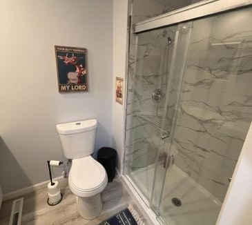 Kansas City House | World Cup Stay Sleeps 8, DT 20 Min, Arrowhead 20 Min