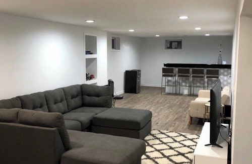 Prairie Village House | WORLD CUP STAY! Fully furnished 3 Bedroom home. 20 mins to Arrowhead Stadium