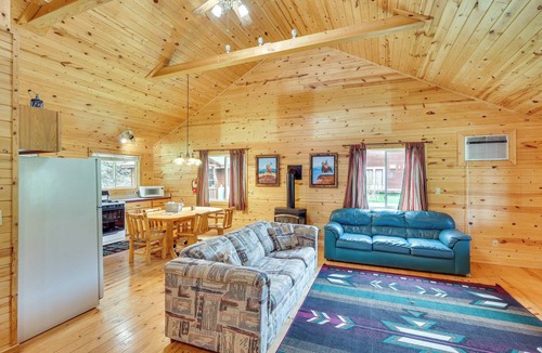 Deadwood Cabin | Wraparound Deck & Grill: Deadwood Cabin