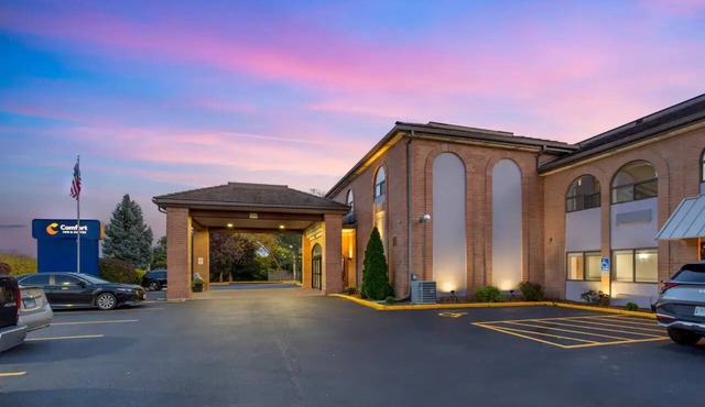 2 Affordable Units | 4.7 miles to University of St. Mary | Pets Allowed