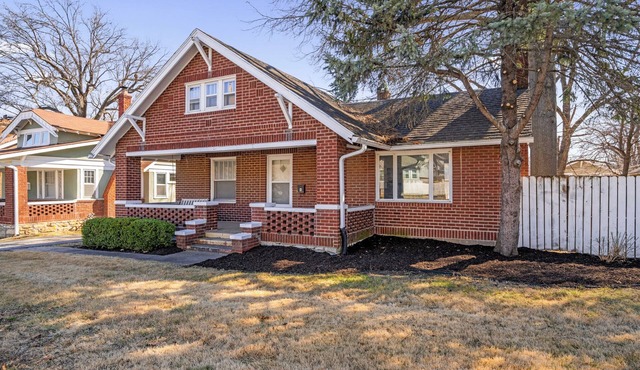 3 bedroom private home in heart of KC, updated, garage parking, World Cup ready!