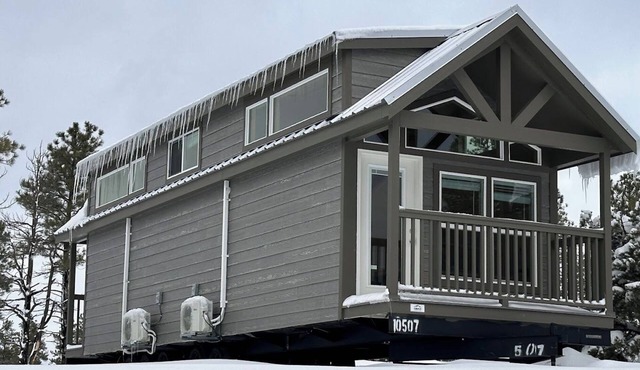 3B Cozy 1-bedroom chalet in Beautiful Williams with Wi-Fi, AC, Forest View .