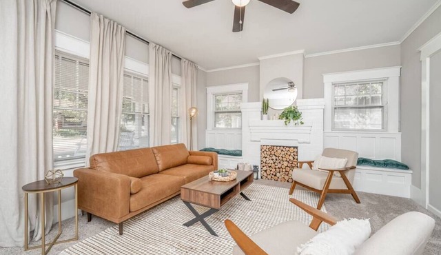 4 Bed 2 Bath Home by College Hill and Hospitals