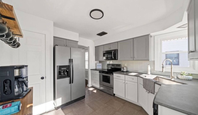 6212 Boston Avenue · 3 bdr /1 bath Fully Remodeled House off Merle Hay