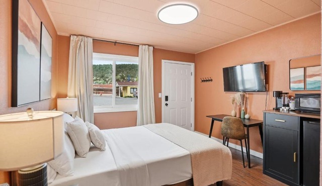 Arrowhead Motel Designer Single at Sundance