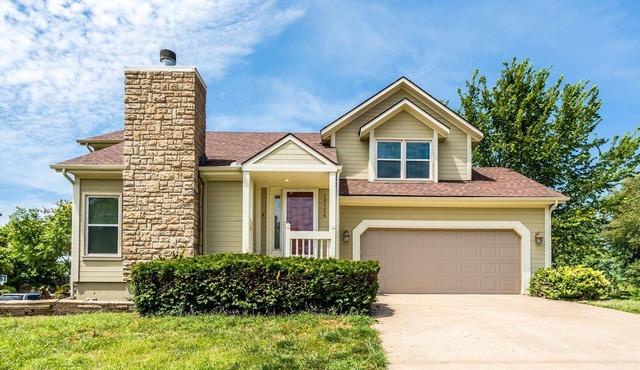 Awesome family place for your vacation in KC area!