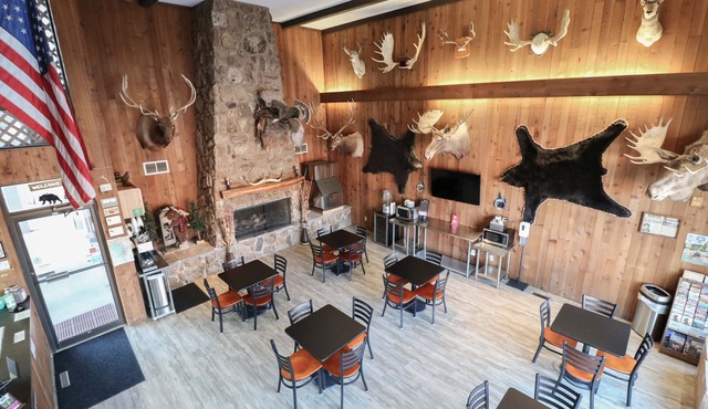 Bear Lodge Motel