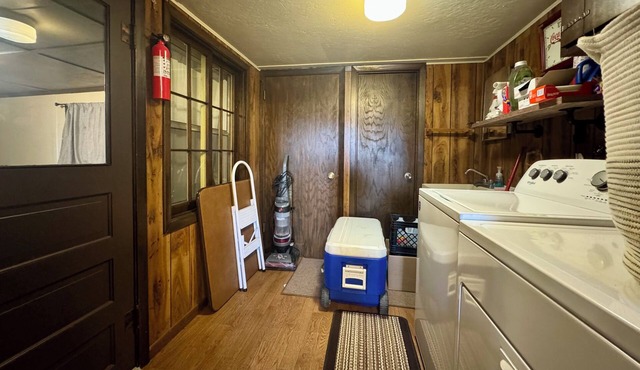 Beautiful 3-bedroom cabin in pleasant Custer for a relaxing stay