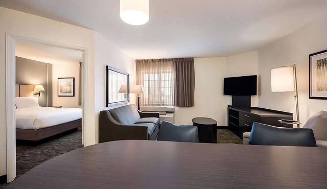 Best Place to Stay in Salt Lake City! Full Kitchen, & Pets Allowed!